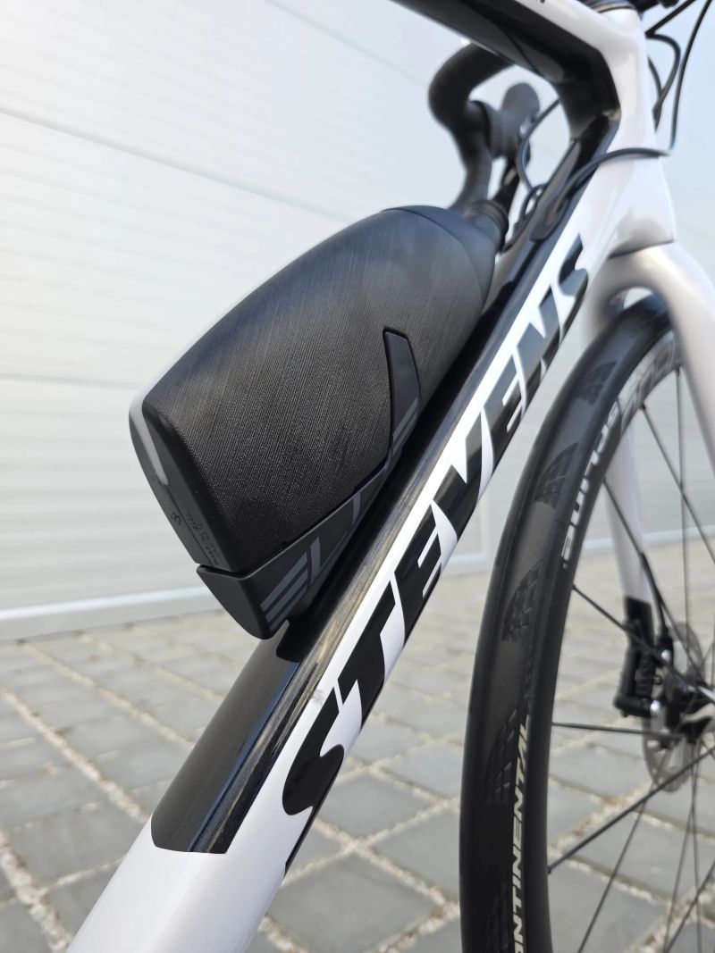 Silniční kolo Stevens Comet Disc 105 – velikost 54cm (M)