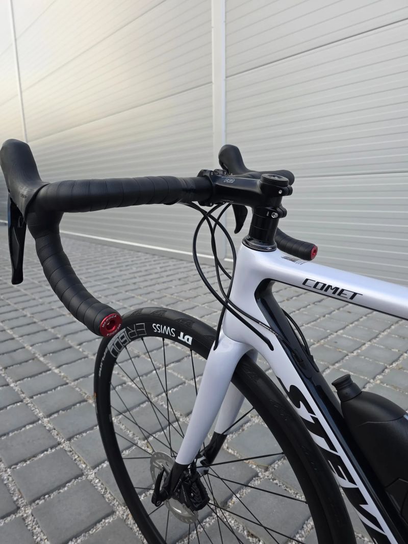 Silniční kolo Stevens Comet Disc 105 – velikost 54cm (M)