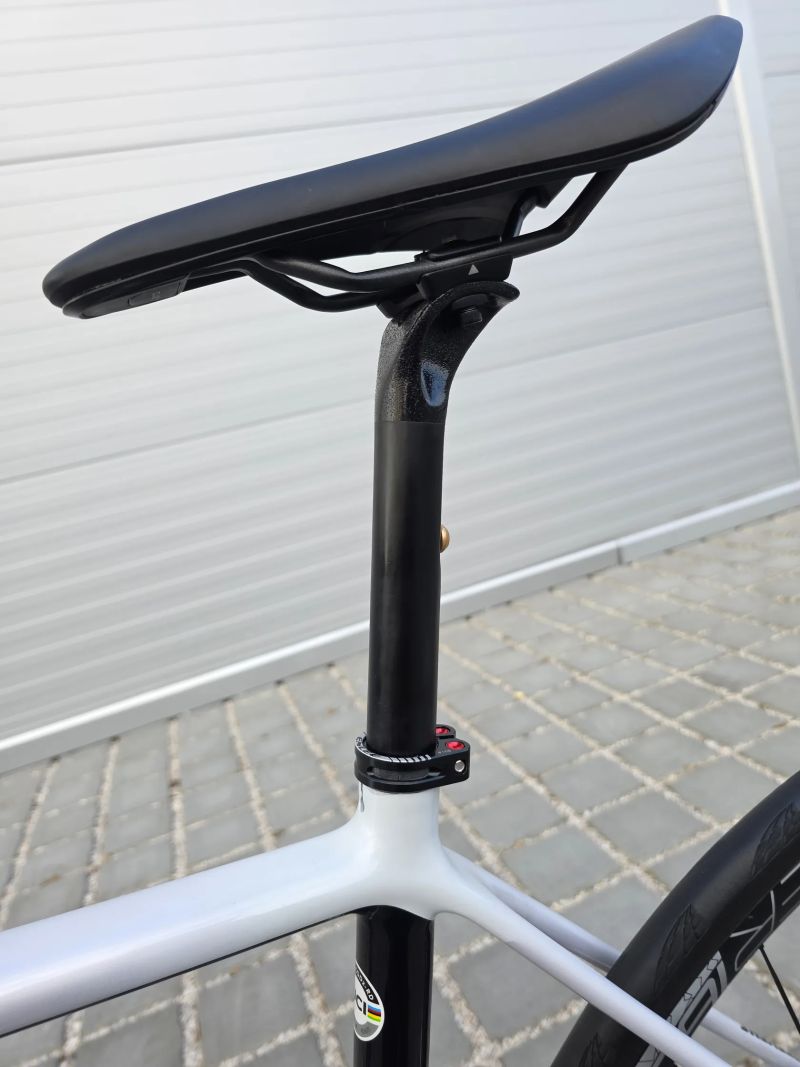 Silniční kolo Stevens Comet Disc 105 – velikost 54cm (M)