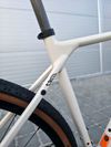Gravel Canyon Grizl 6 Apex 2024 velikost M / Top stav