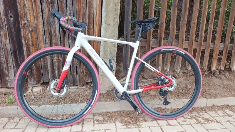 Gravel kolo BH GravelX 1.5 velikost M
