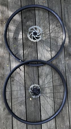 Sada silničních kol Giant P-R2 Disc