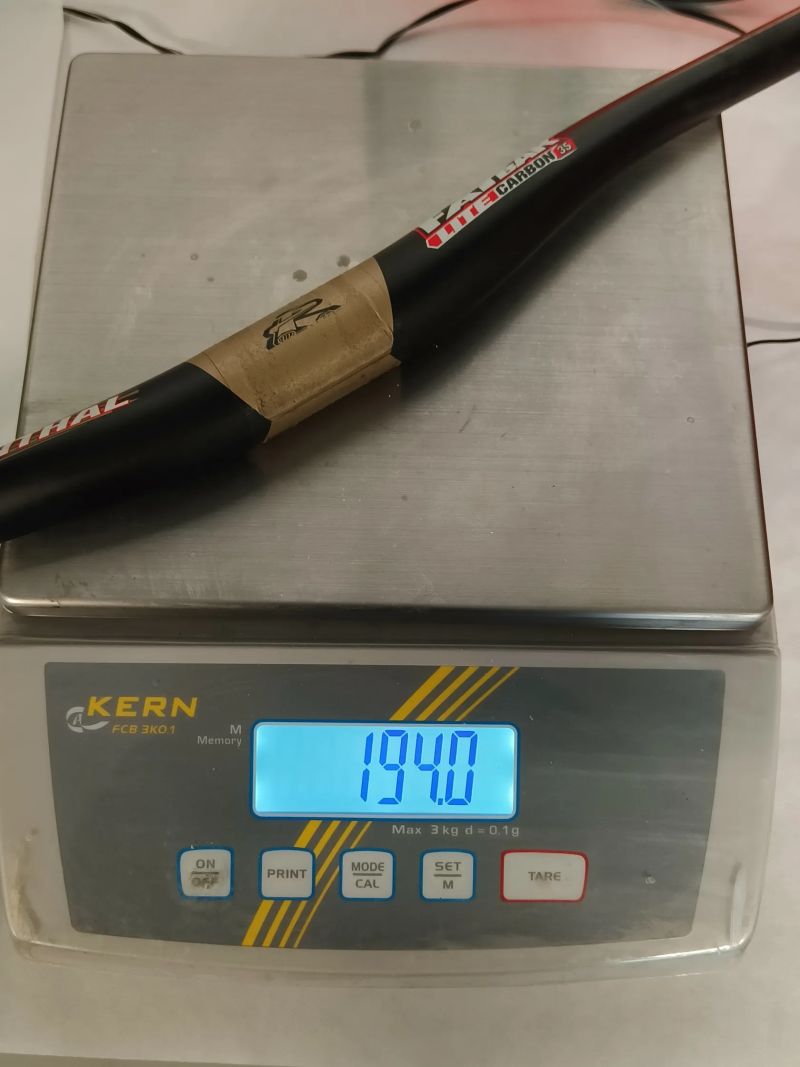 RENTHAL FatBar Carbon 35 mm, šířka 760 mm, PC 3890 Kč