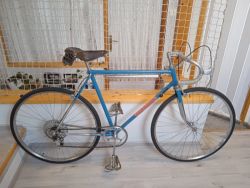 Prodám kompletně repasovaný Favorit Vel.56cm