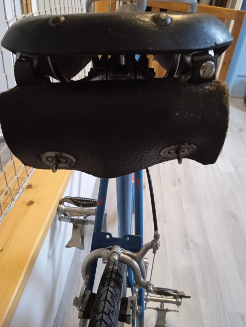 Prodám kompletně repasovaný Favorit Vel.56cm