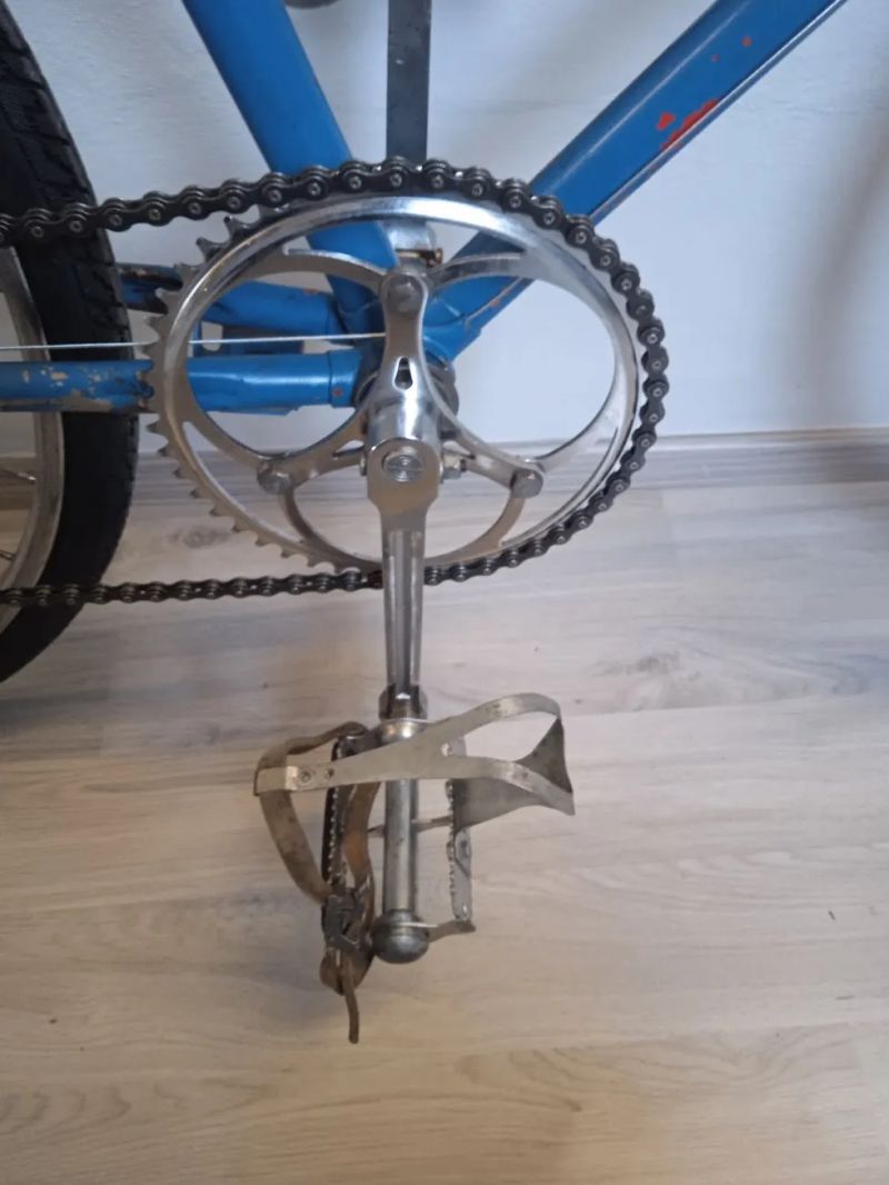 Prodám kompletně repasovaný Favorit Vel.56cm