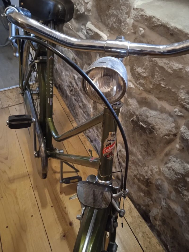 Prodám kopletně zrepasované Holandské kolo Balmoral Highlands