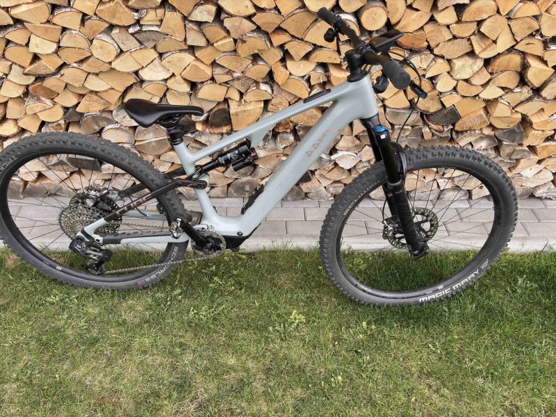 CUBE AMS Hybrid ONE44 C:68X TM 400X 29 2025 + Bosch PowerMore 250Wh