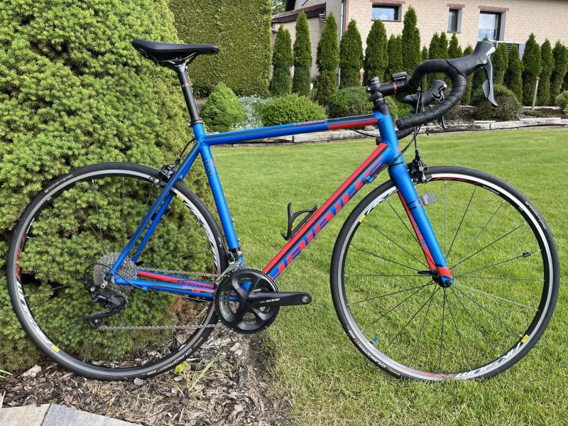 Silnička Haibike – zánovní švihák v top stavu, rok nové komponenty