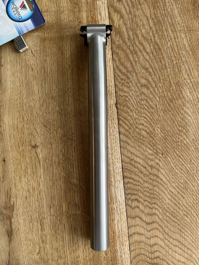 Titanová sedlovka titanium 31,6mm