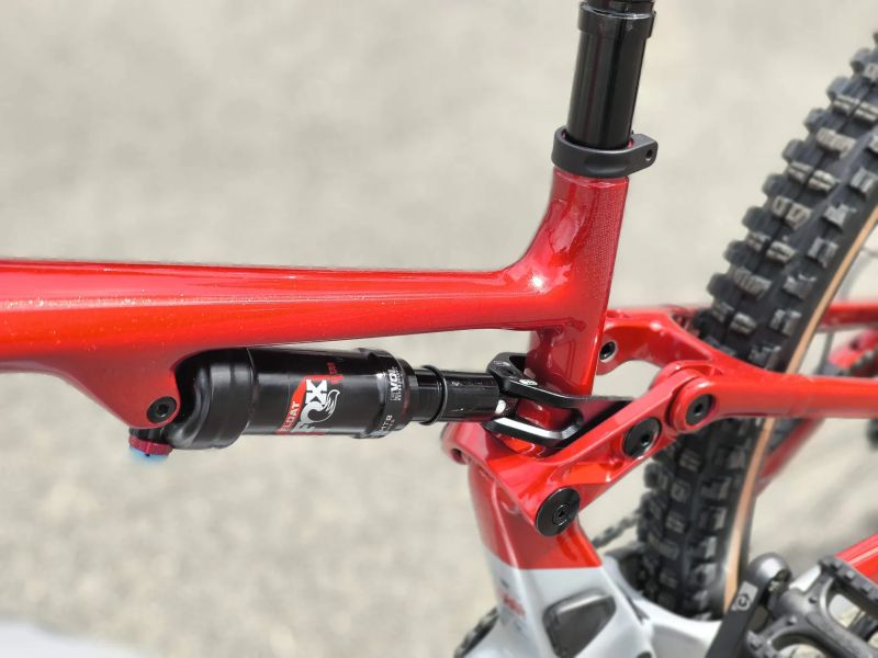 !!!NOVÝ!!! Megamo REASON AL 07 - Dji AVINOX, 800Wh, vel. M