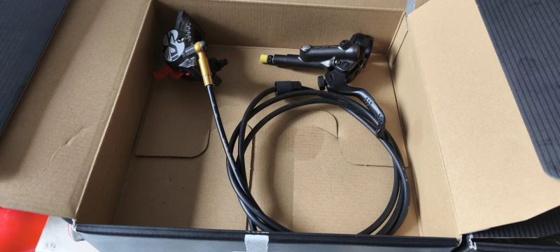 Brzdy TRP Slave Evo a Shimano SAINT