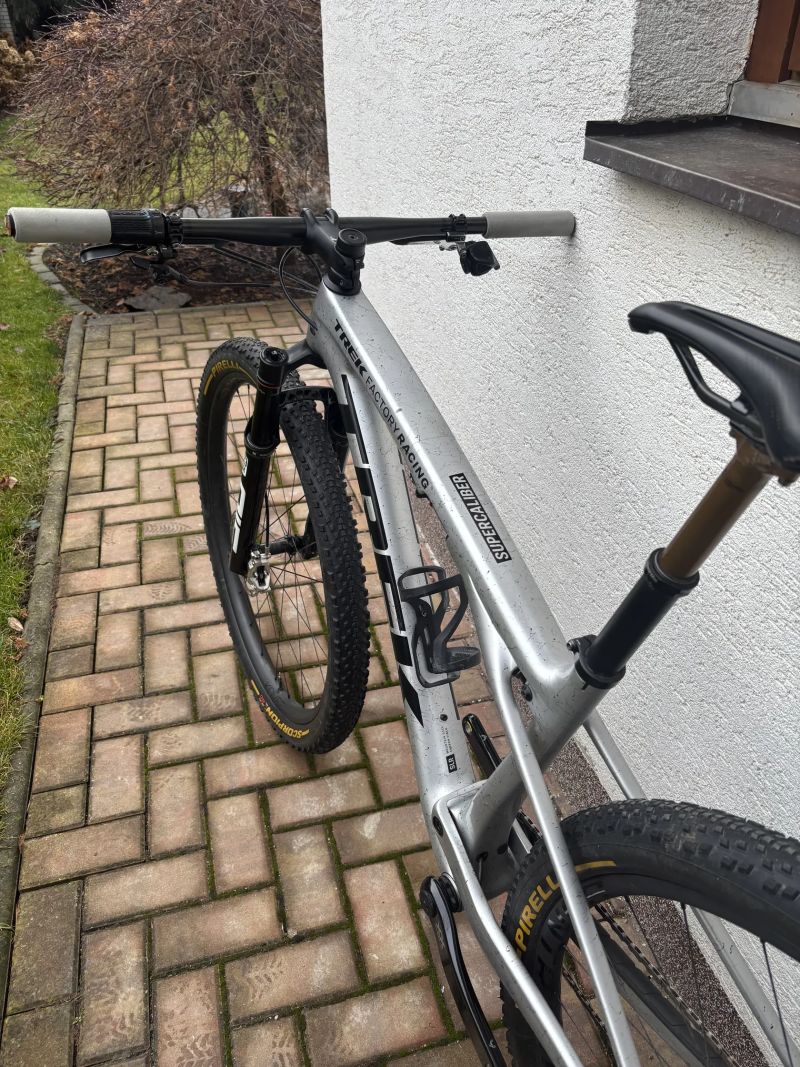 Trek Supercaliber 9.9 2024 - top stav