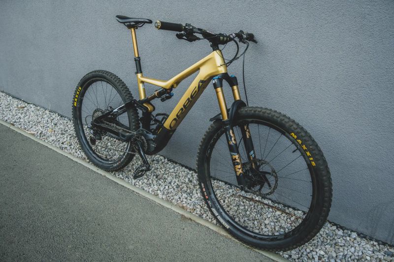 Orbea Rise M-LTD custom + range extender - 18,7kg