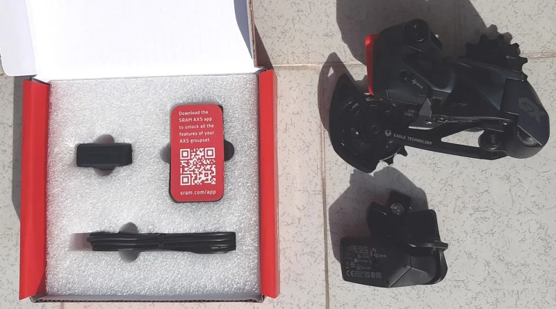 SRAM GX Eagle AXS (přehazovačka + řazení + nabíječka) – nejeté