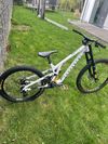 Commencal Supreme V5