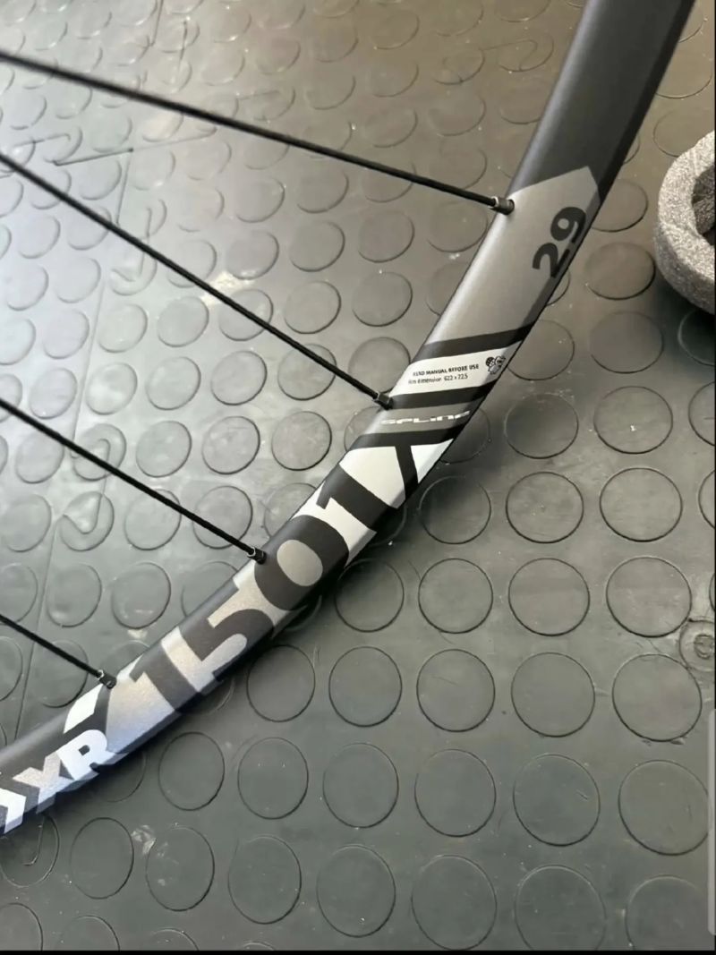 Lehká kola DT Swiss XR 1501 Spline One 29" – BOOST