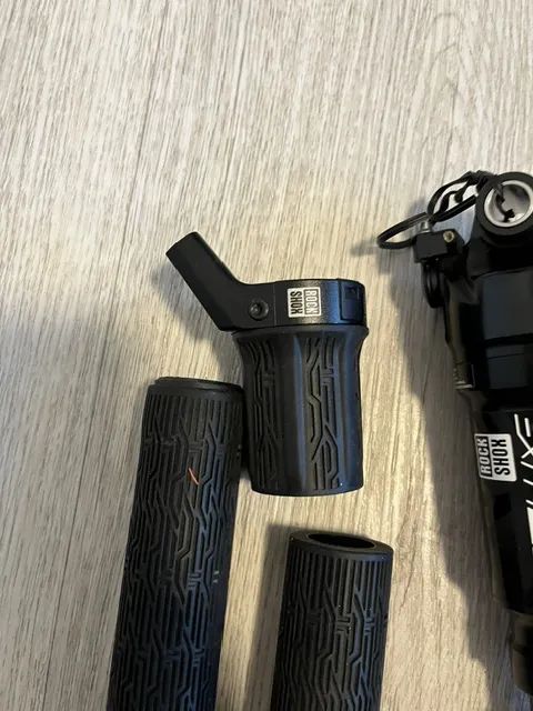 Prodám Rock Shox SIDLuxe Select+ / 190x45