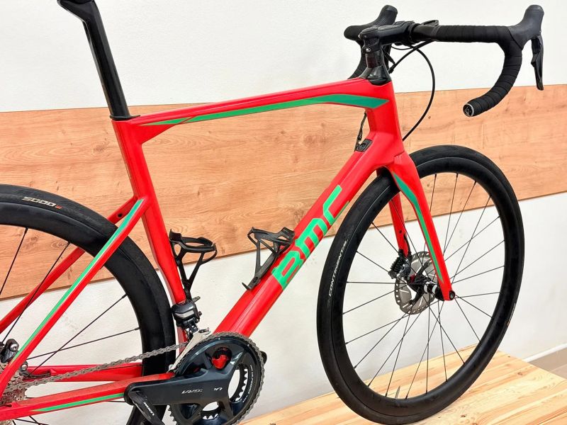 BMC Roadmachine 02 one di2 - karbonová kola