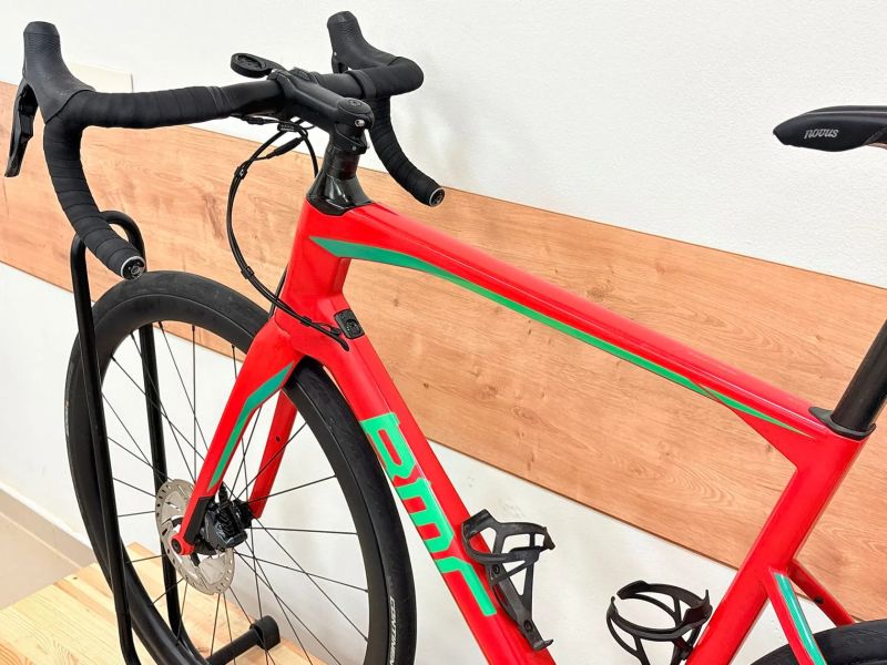 BMC Roadmachine 02 one di2 - karbonová kola