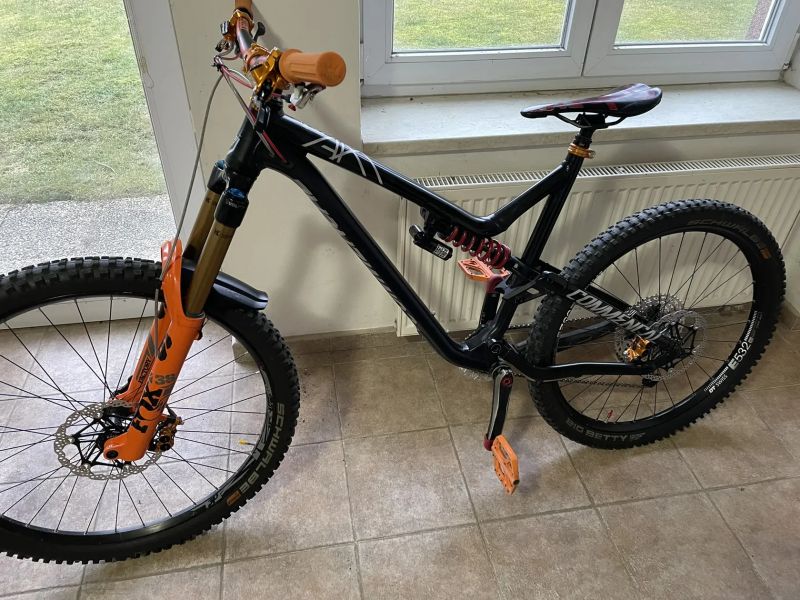 Commencal Meta AM V4.2