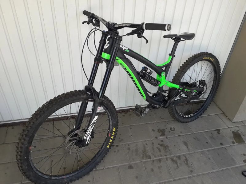 AGang NINJA DH 27,5 model 2015