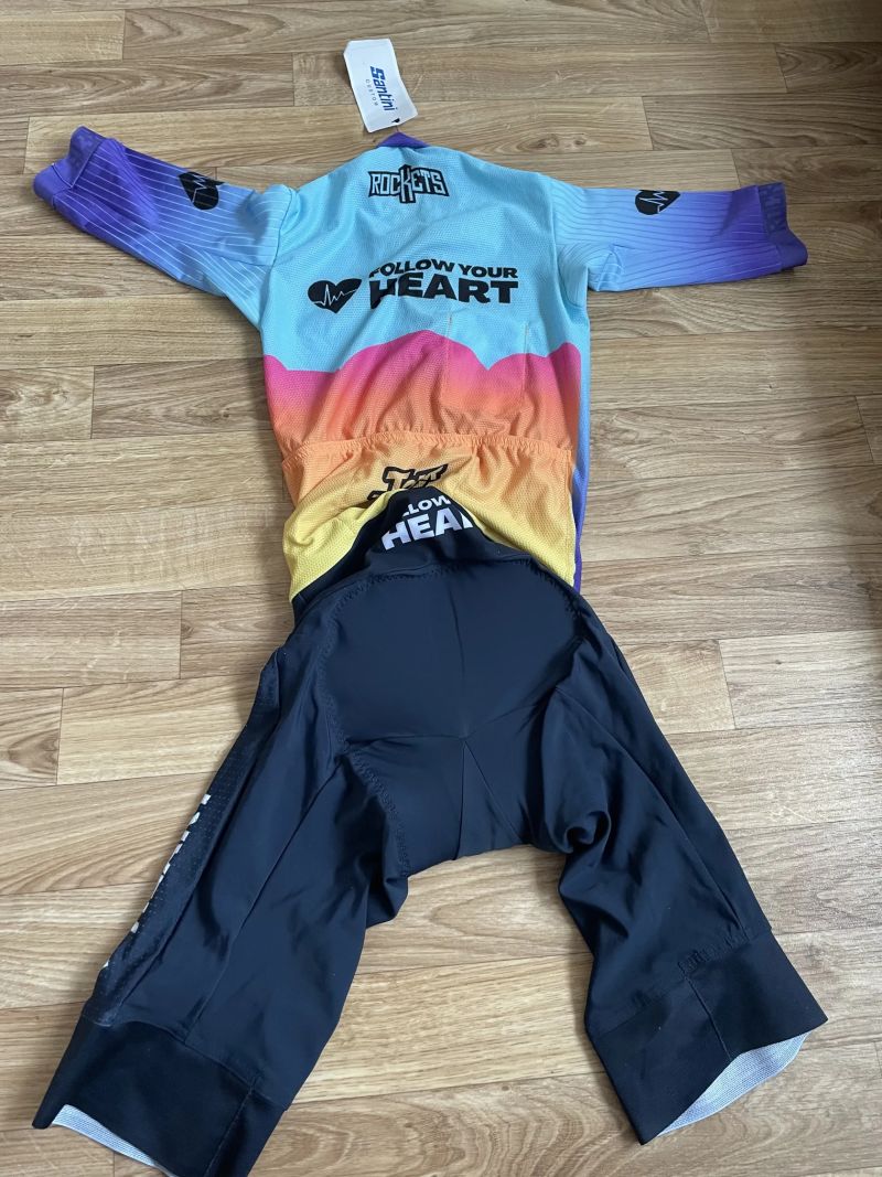 Santini kombinéza nová