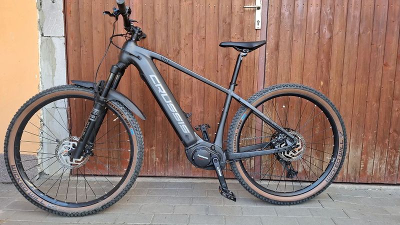 Crussis One-Largo 10.10 (900 Wh) 2025 