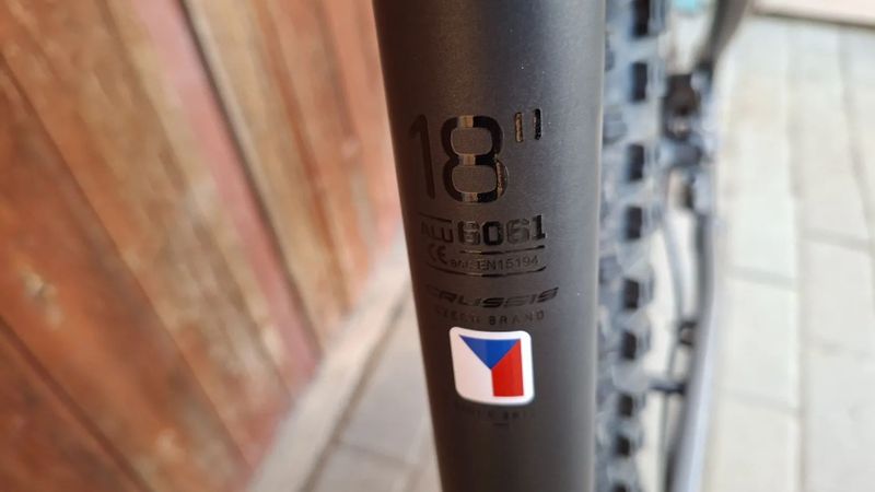 Crussis One-Largo 10.10 (900 Wh) 2025 