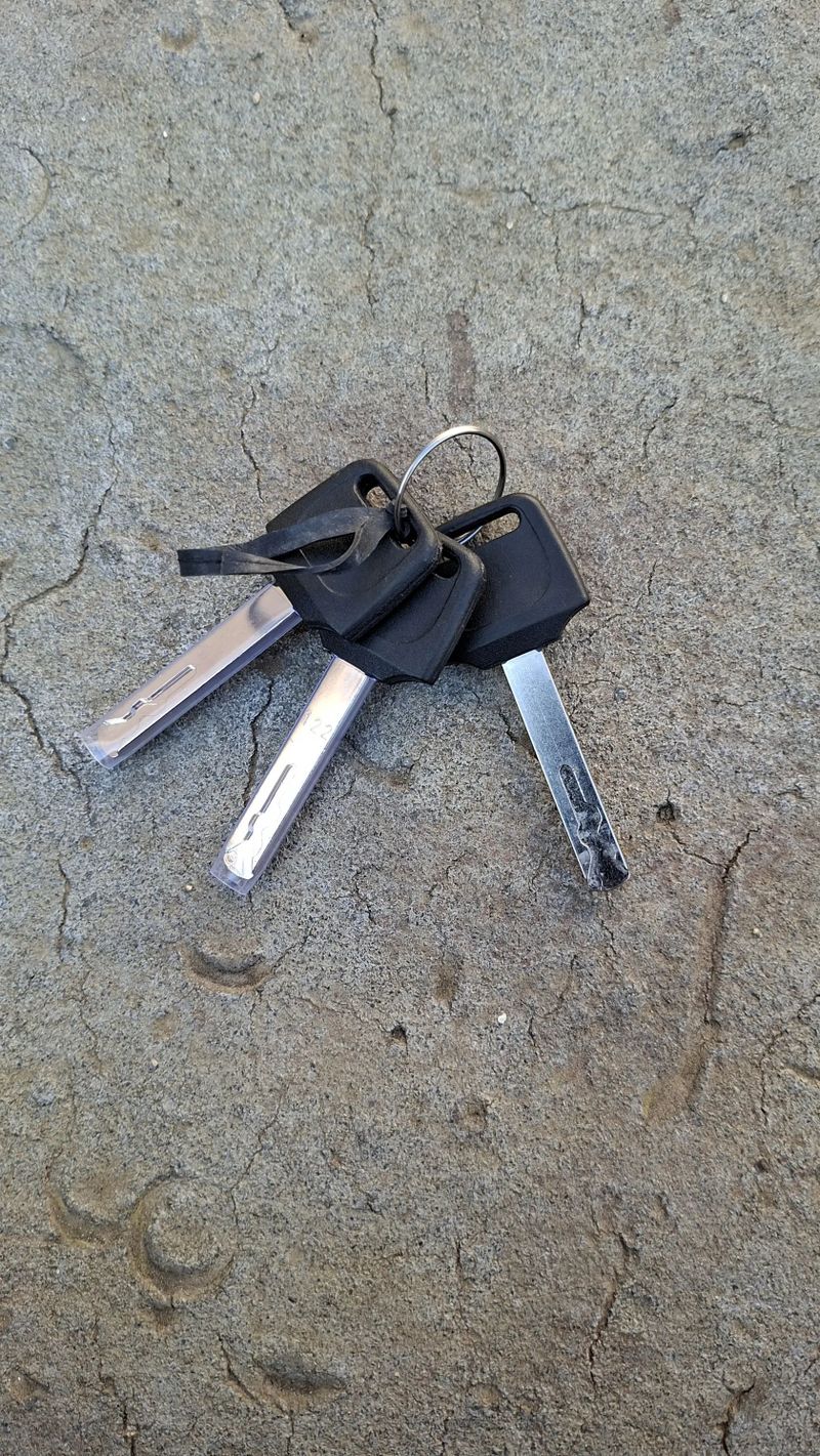 Crussis One-Largo 10.10 (900 Wh) 2025 