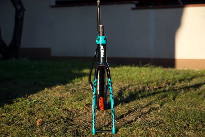 KTM Revelator Alto team vel.57