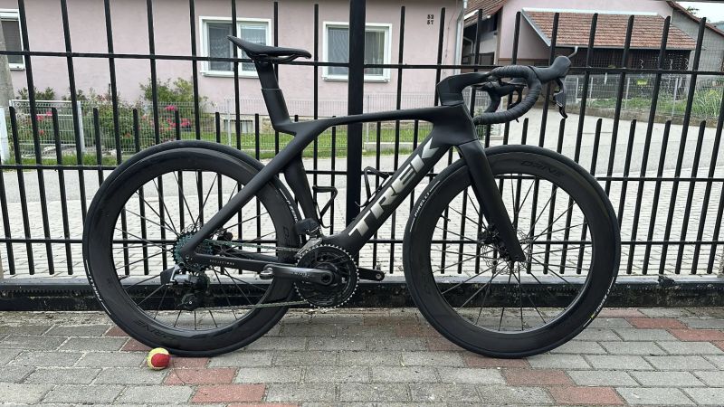 Prodám top karbonová závodní kola 