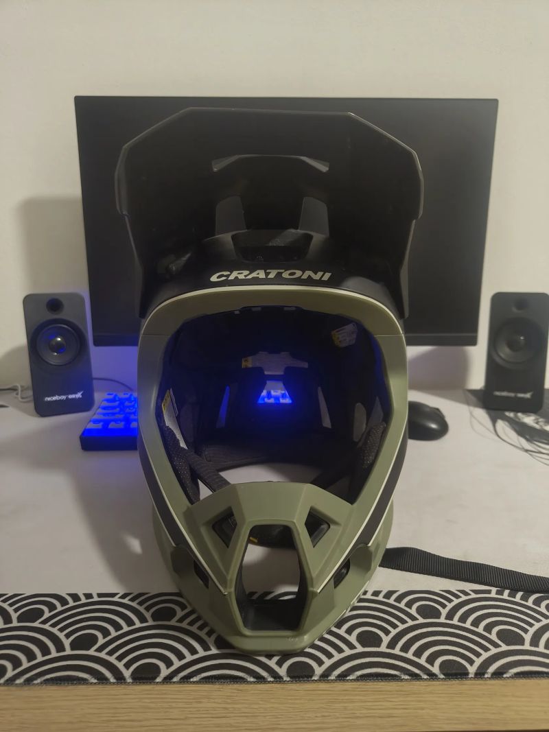 cratoni interceptor 2.0 - Zelená