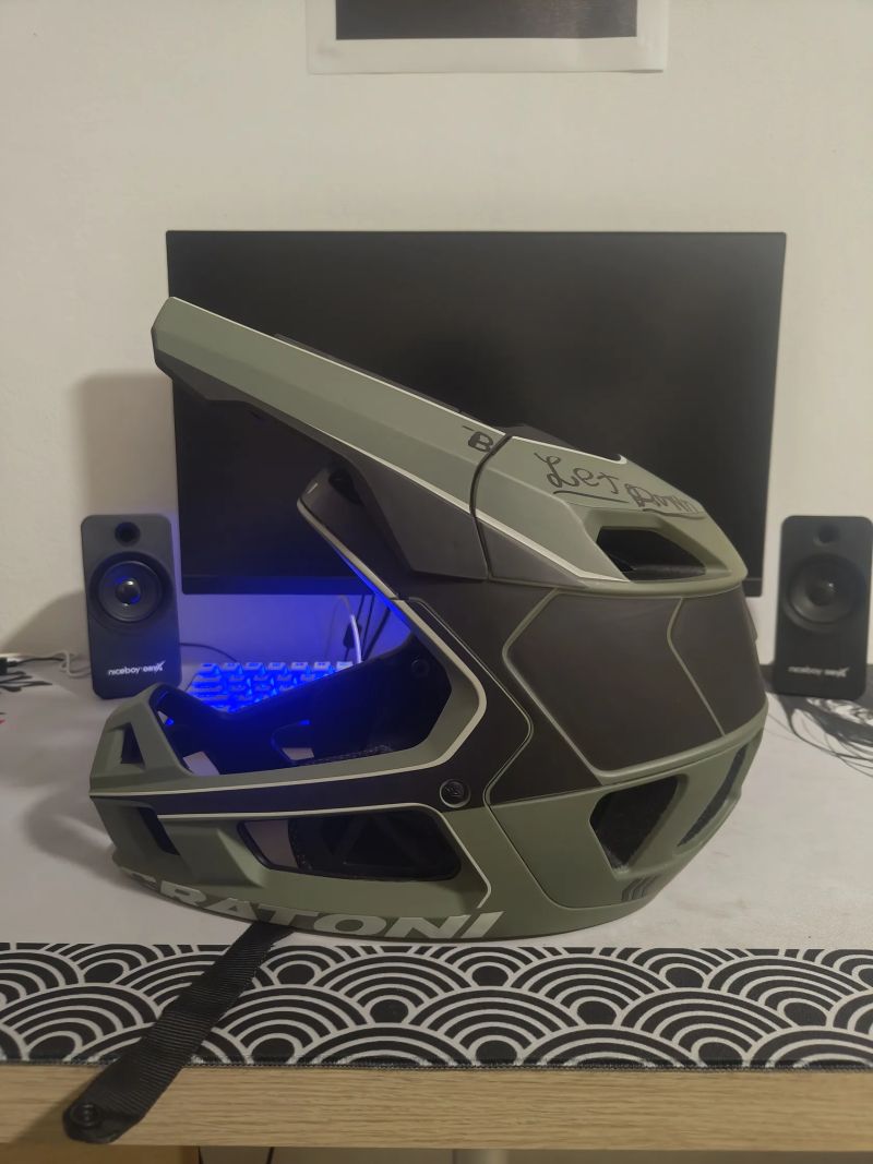 cratoni interceptor 2.0 - Zelená