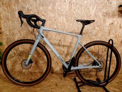 Cube gravel NUROAD RACE haze gloss 2025, velikost rámu L