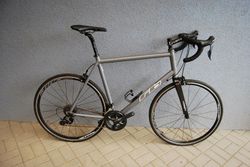 Silniční kolo RB 61CM