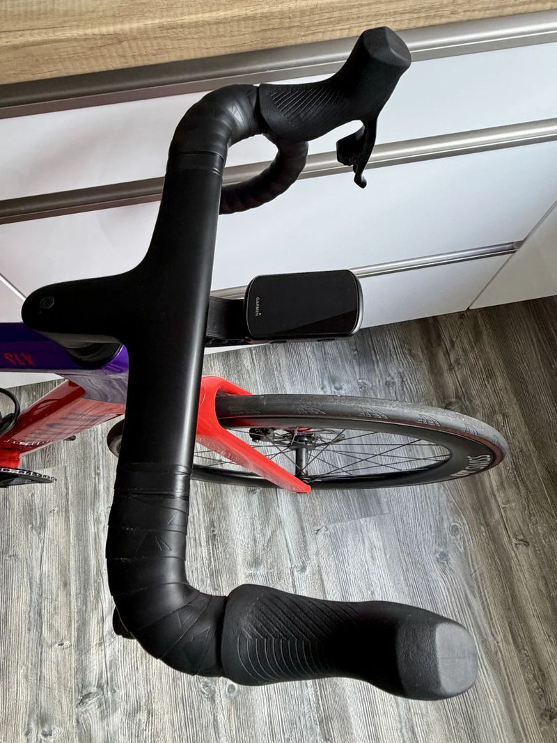 Canyon Aeroad CF SLX 7 Disc eTap
