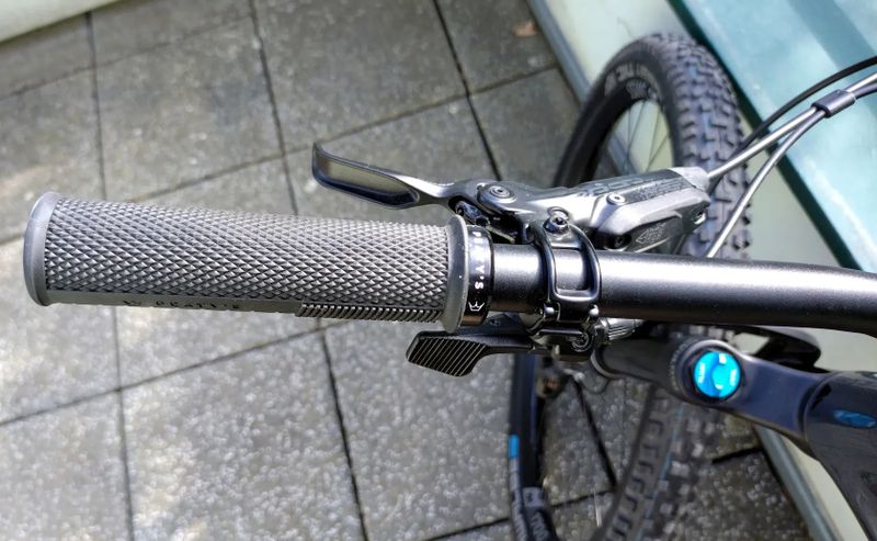 Canyon Neuron CF 9 AXS