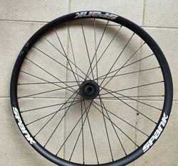 prodám zadní boost zapletené kolo Spank Spike Race 33 - 27,5"