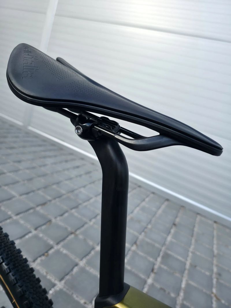 Gravel Rose Backroad Carbon GRX 2021 velikost M