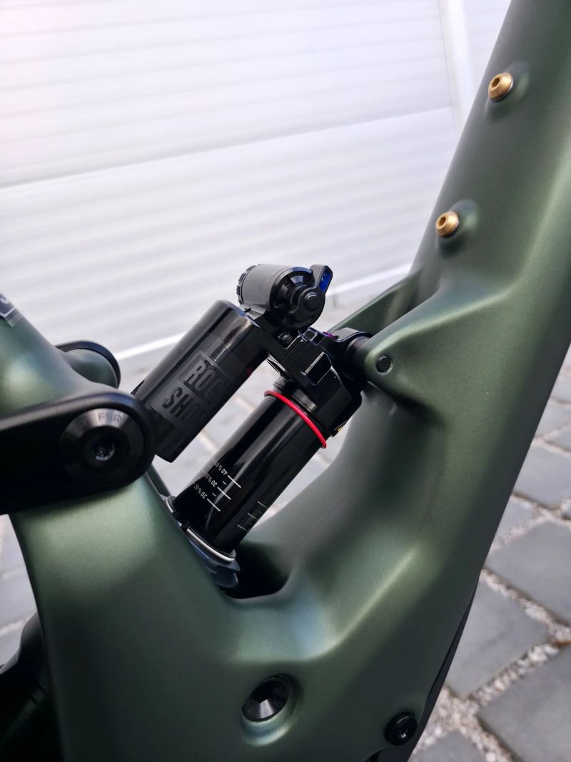 Elektrokolo Specialized Turbo Kenevo SL 2 Expert AXS Transmission Carbon 2025 - 29″ velikost M