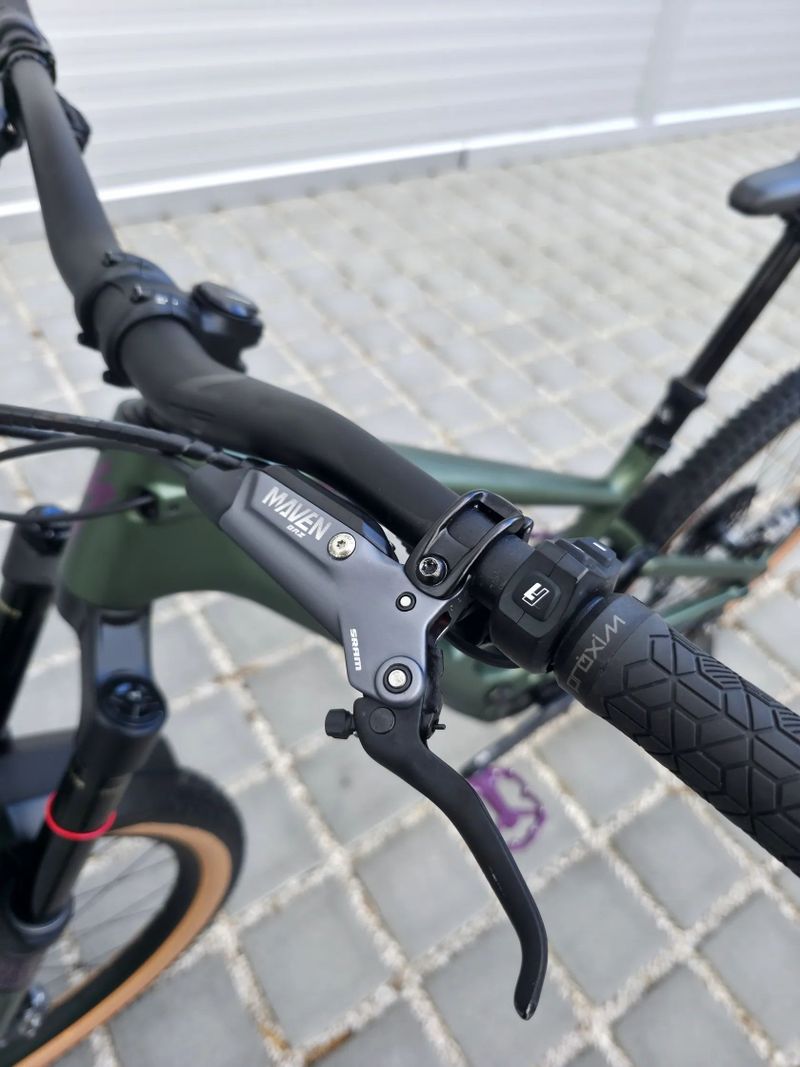 Elektrokolo Specialized Turbo Kenevo SL 2 Expert AXS Transmission Carbon 2025 - 29″ velikost M