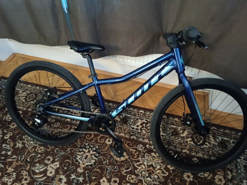 Scott Contessa rigid 24