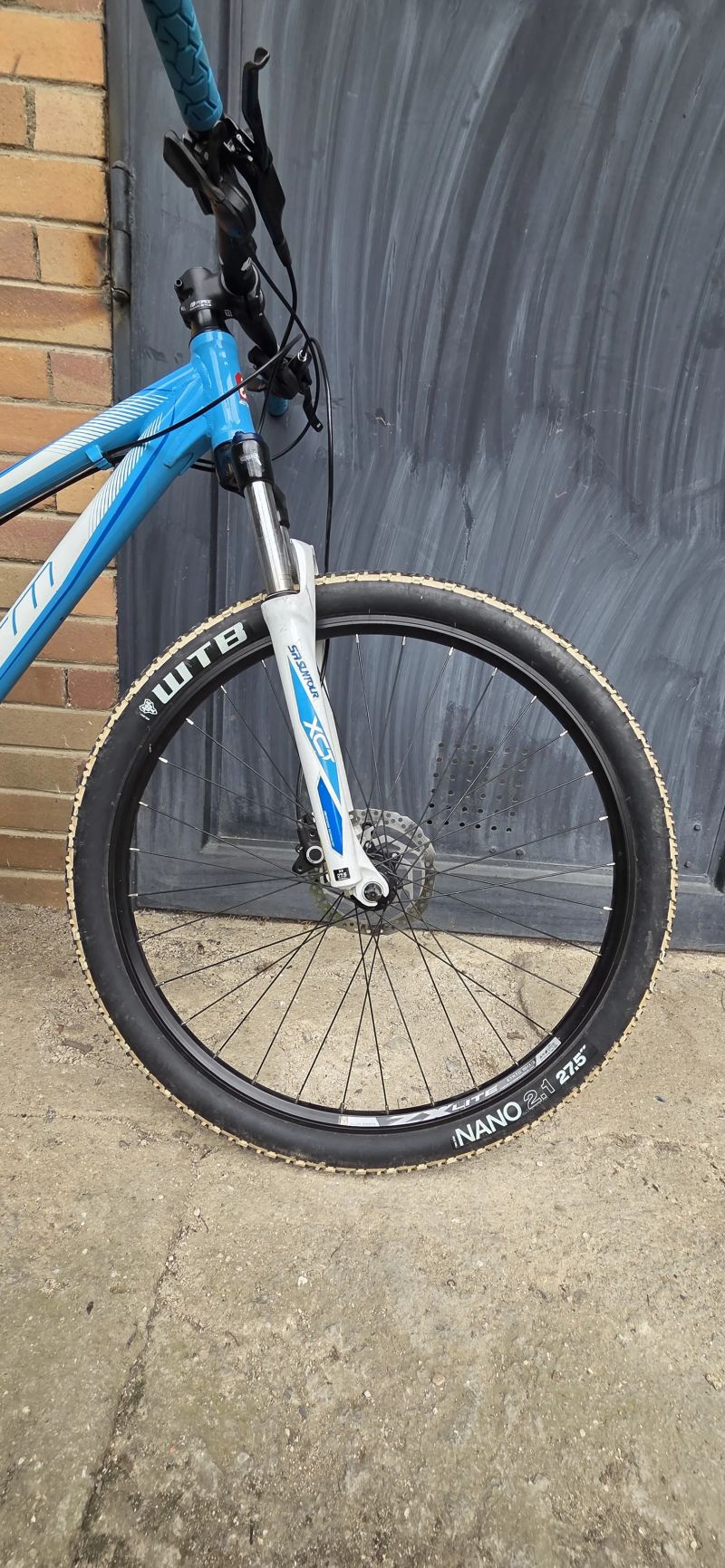 Horské kolo CTM Charisma 3.0