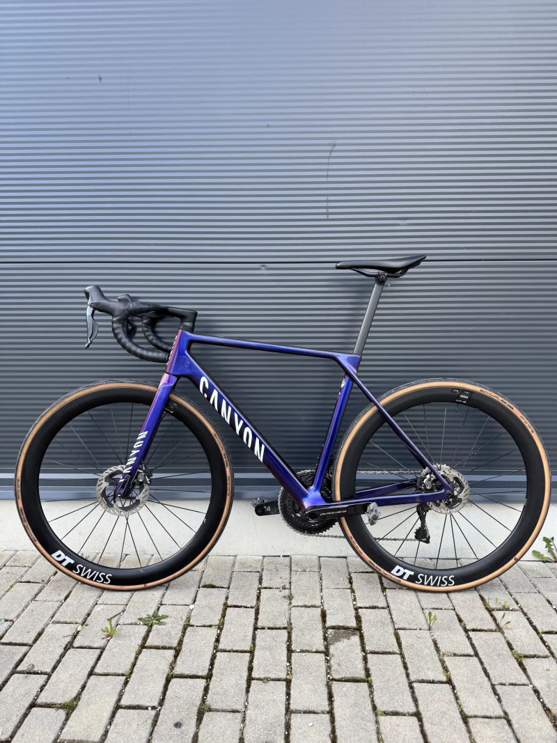 Canyon Ultimate CFR ,Shimano Dura - Ace