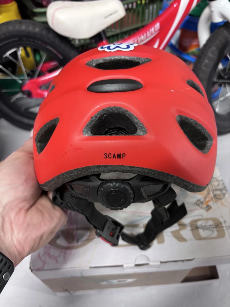 dětská helma Giro Scamp S