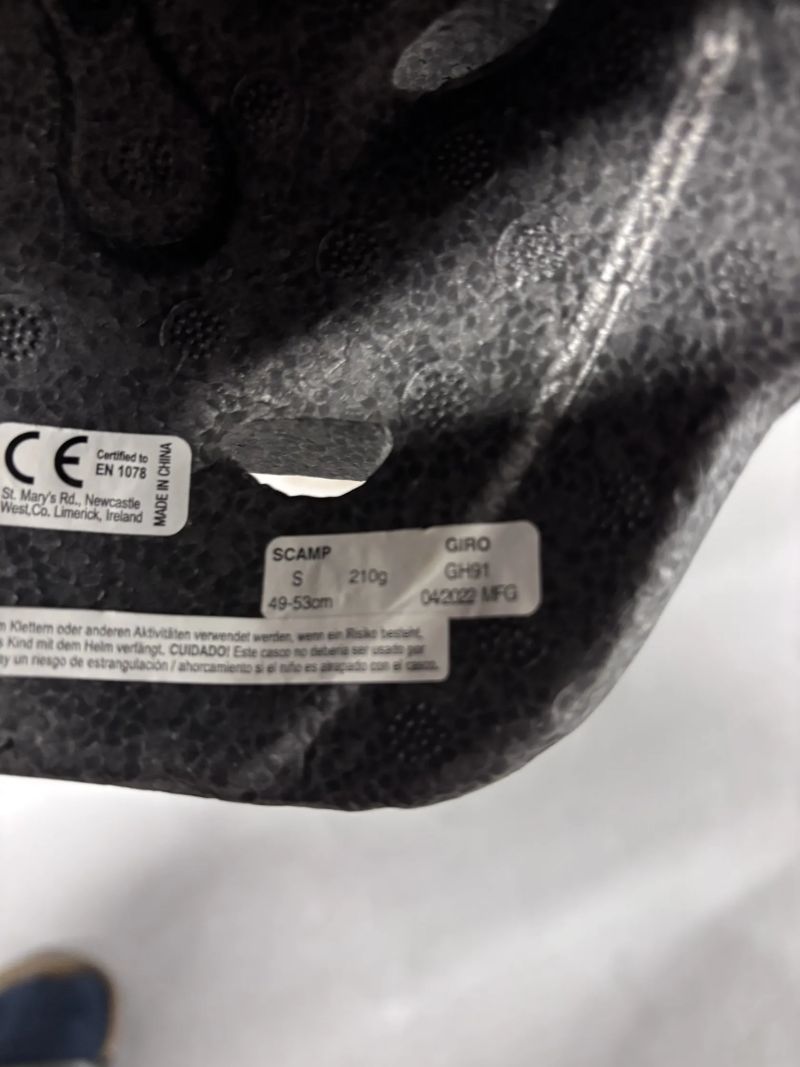 dětská helma Giro Scamp S