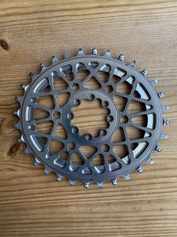 Absolute Black oválný převodník pro SRAM T-type