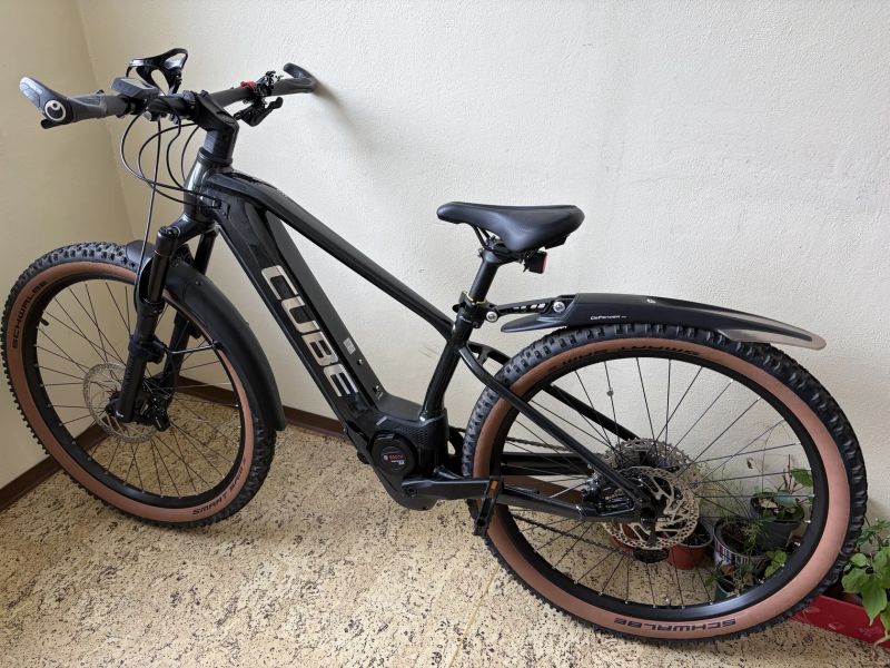 Cube CUBE REACTION HYBRID RACE 625