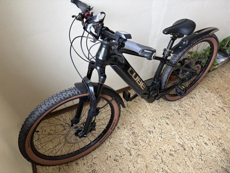 Cube CUBE REACTION HYBRID RACE 625